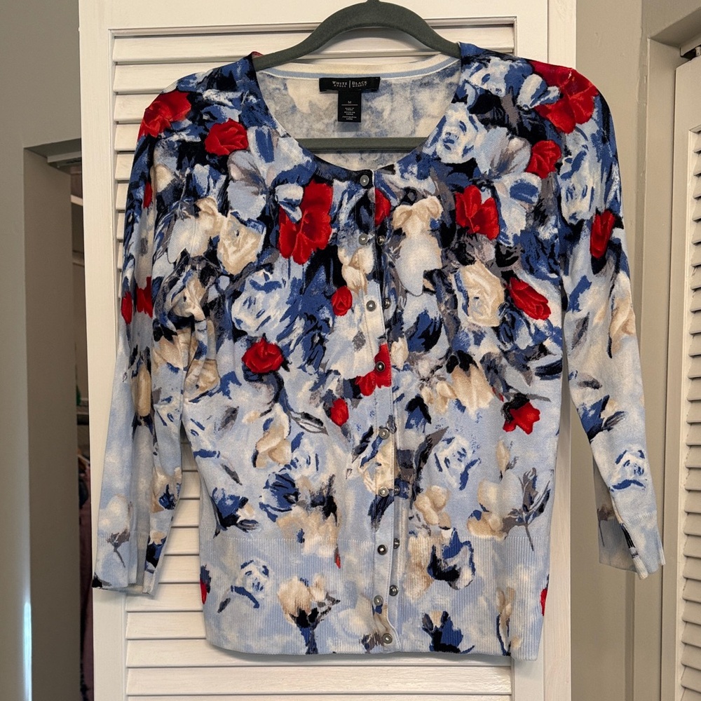 White House Black Market Red and Blue Floral Blouse